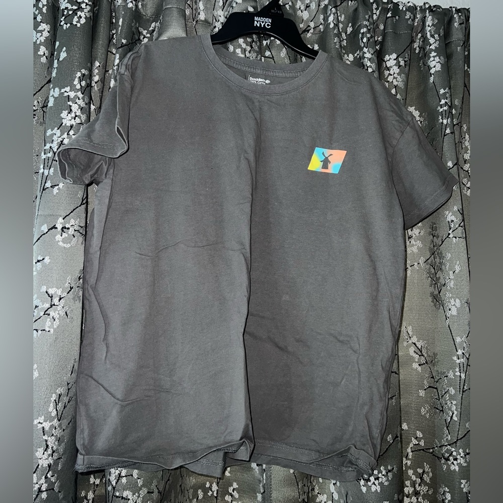 Grey Dutch bros women’s shirt